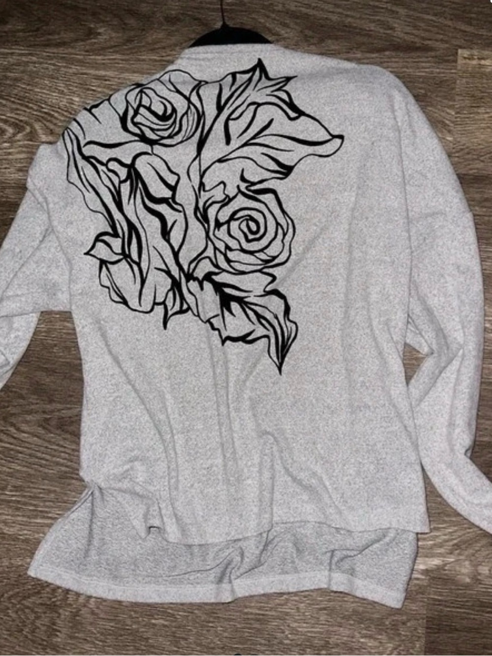 Source Unknown Light Gray Floral-Back Sweatshirt